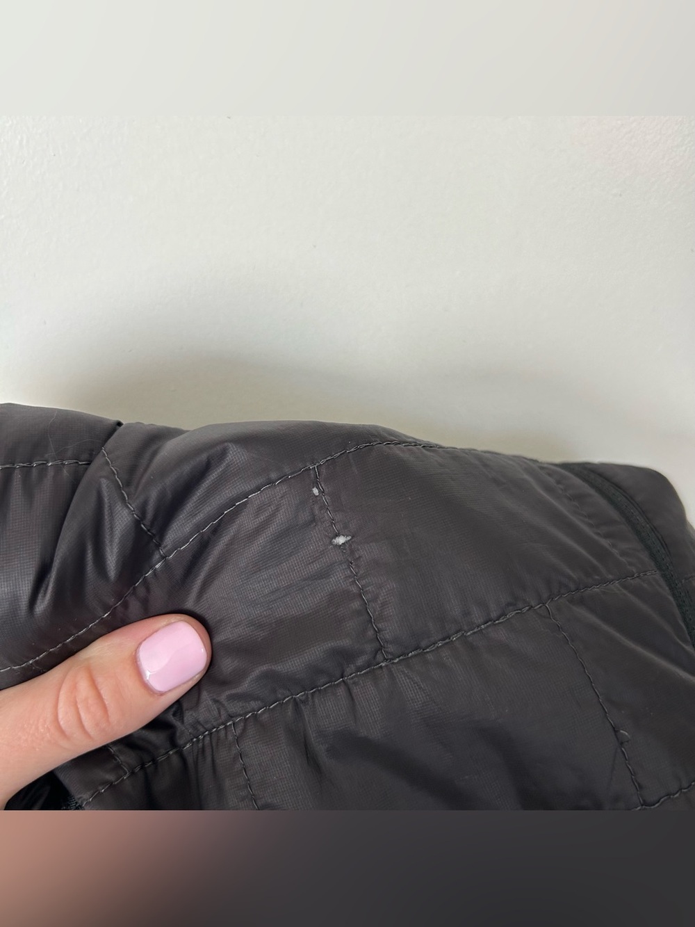Patagonia Men’s Nano Puff Jacket Black Size Large - Picture 13 of 13